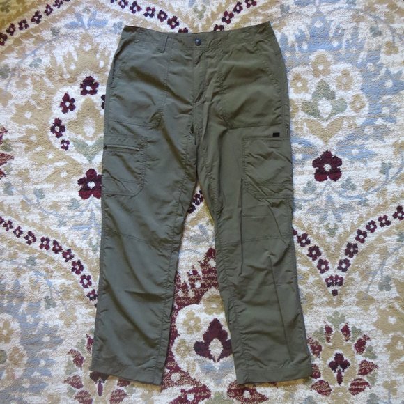 Eddie Bauer Other - Eddie Bauer Nylon Forest Green Pants Lightweight